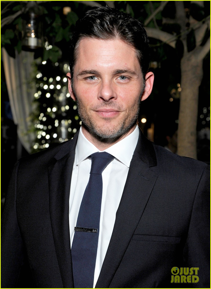 Taylor Swift: Weinstein Company's Holiday Party!: Photo 2998000