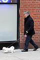 alec baldwin bikes in shorts in freezing new york city 10