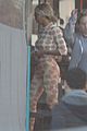 beyonce wears cow print shirt during her vegan challenge 01