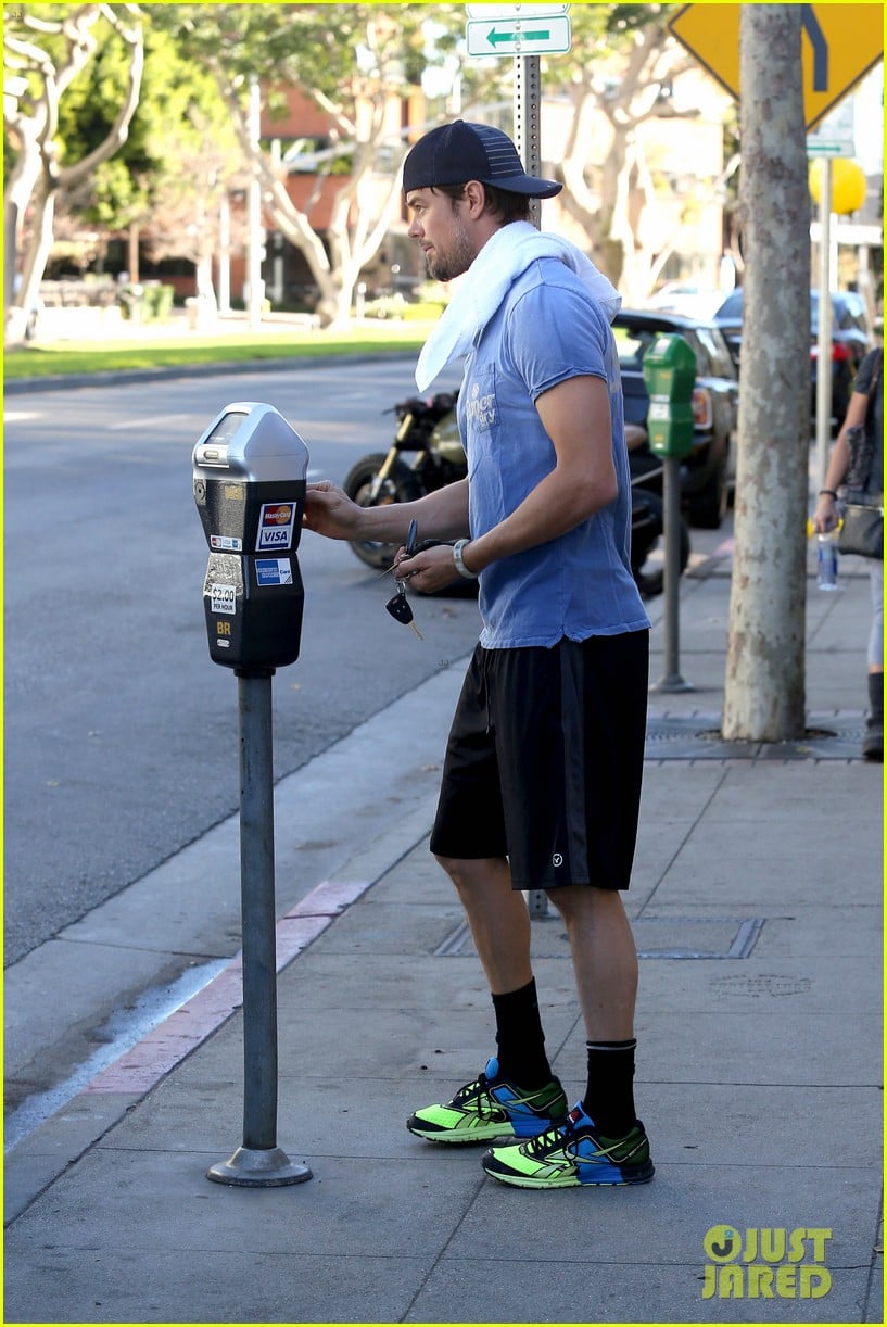 Fergie & Josh Duhamel Celebrate Christmas with Baby Axl! Photo 3017676 Celebrity Babies