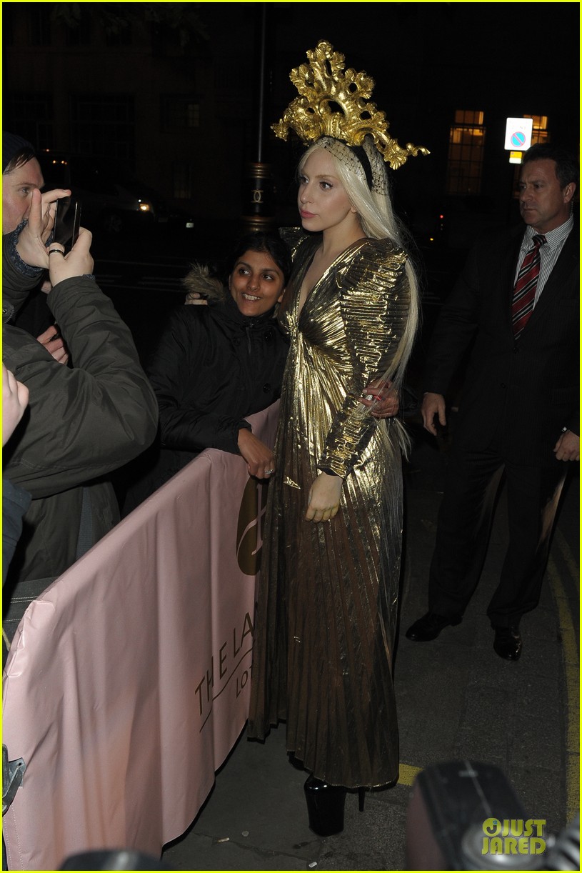 lady gaga orbit headpiece