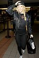 ellie goulding sports perforated top for lax departure 08