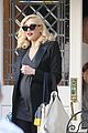 gwen stefani baby bumpin lunch with the family 16