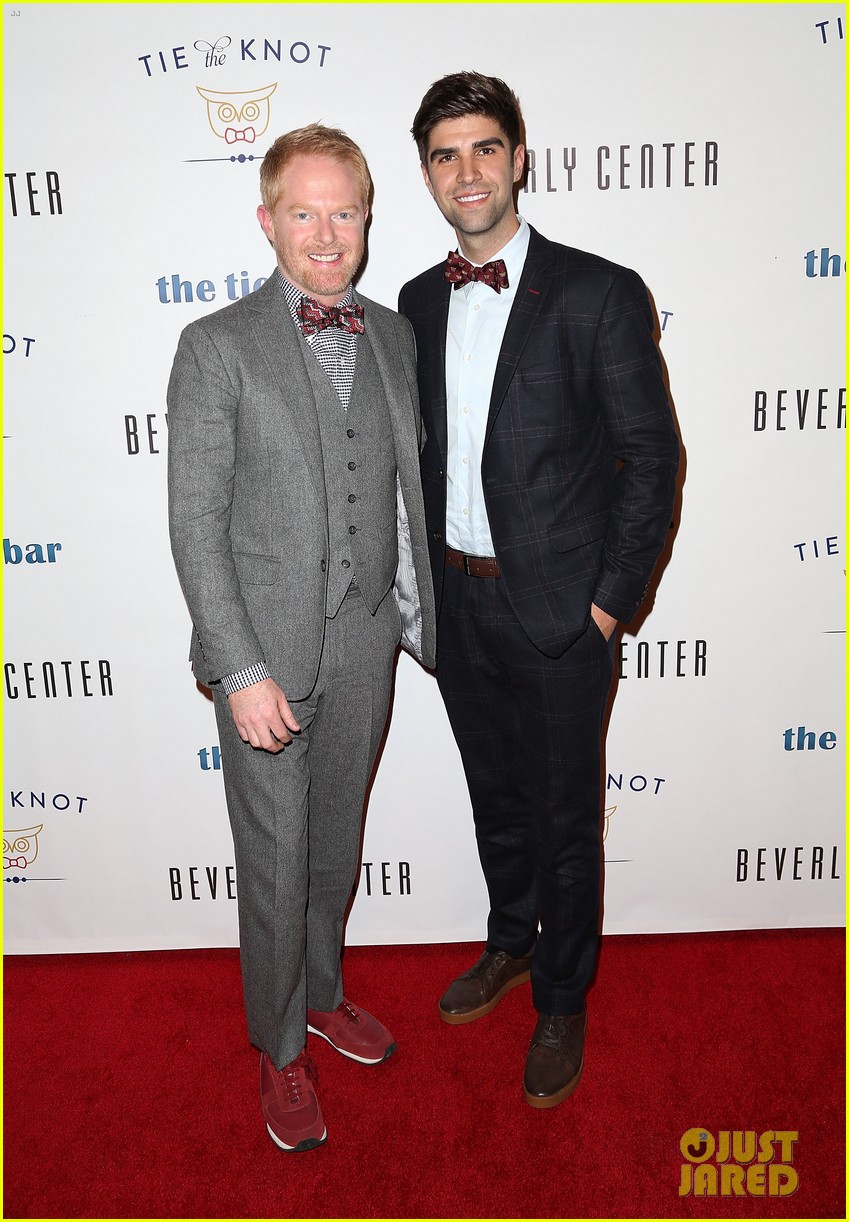 Jesse Tyler Ferguson & Sofia Vergara Tie the Knot Pop Up Shop Opening