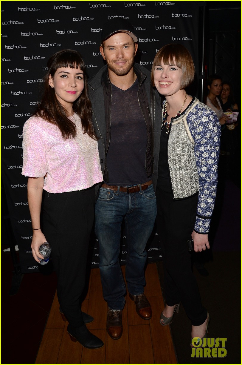 Anna Kendrick & Kellan Lutz: Beyonce's 'Mrs. Carter World Tour' Viewing