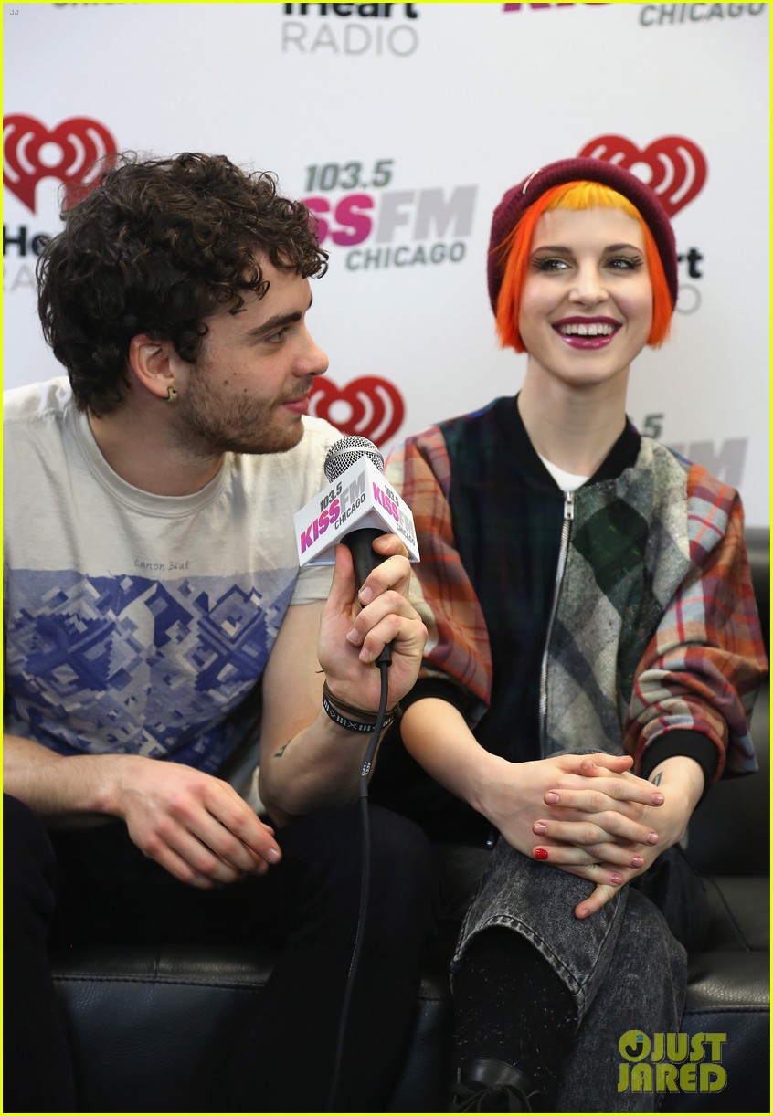 Photo: avril lavigne robin thicke 103 5 kiss fms jingle ball 2013 29