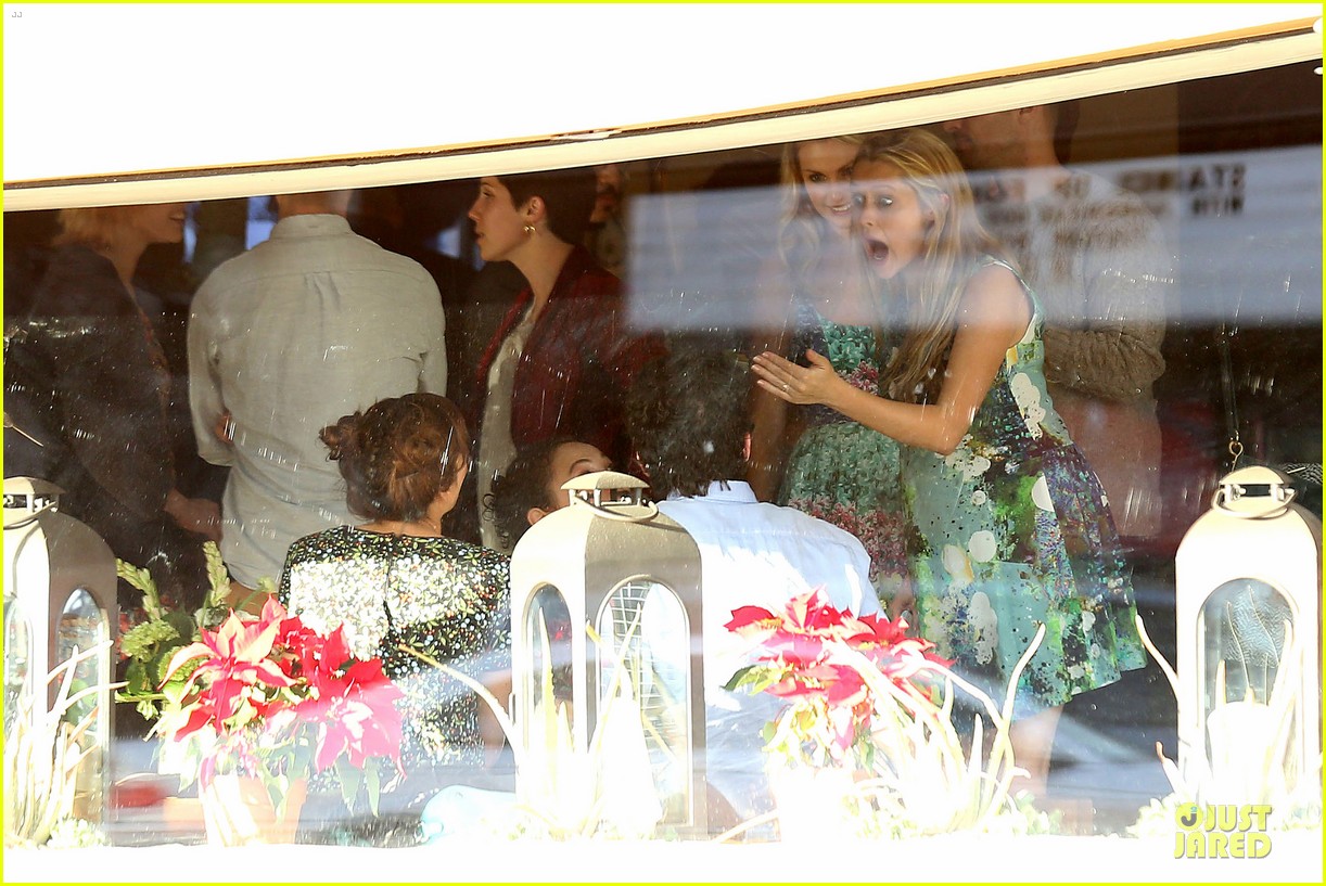 Teresa Palmer Celebrates at Baby Shower with Jaime King! Photo 3012702(02)