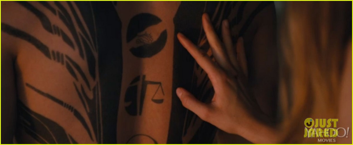 Divergent (ft.Tattoo Scene) - YouTube