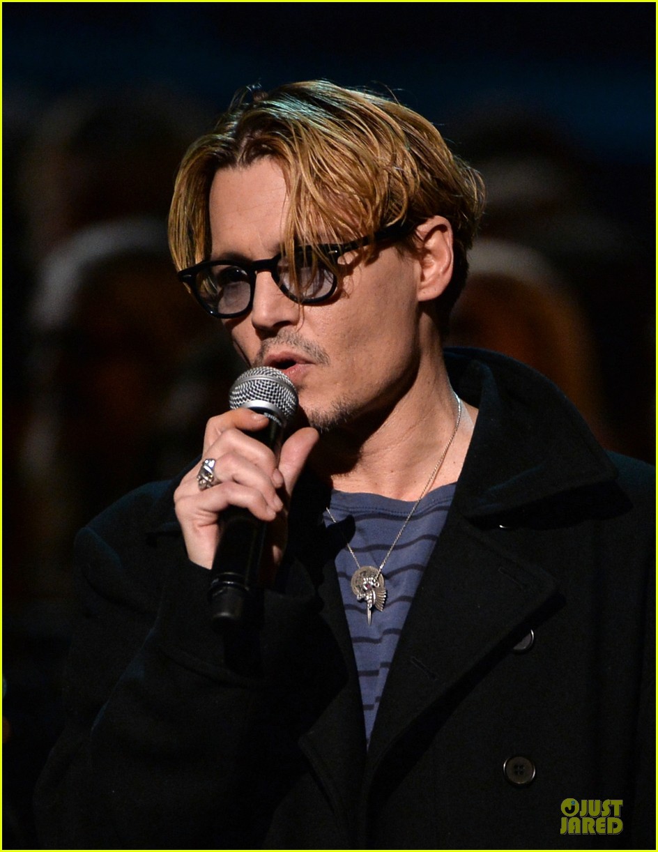 Johnny Depp & Sean Penn Beatles Tribute Presenters! Photo 3042626