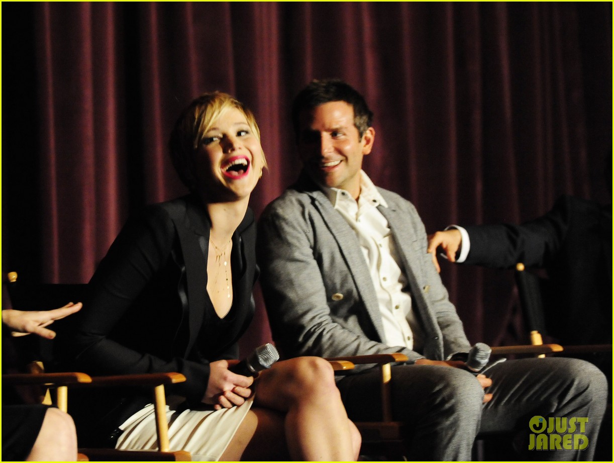 Jennifer Lawrence & Bradley Cooper 'American Hustle' Q&A Photo