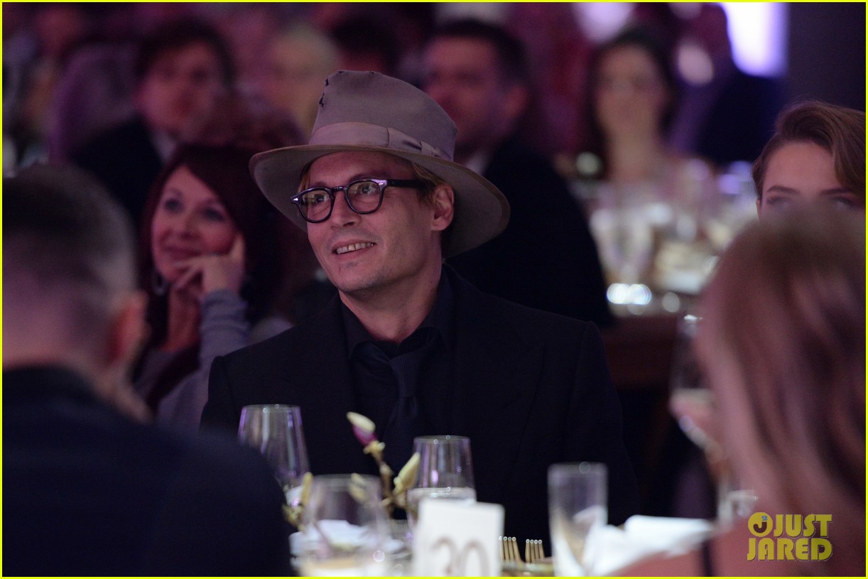Johnny Depp & Amber Heard Art of Elysium Heaven Gala Photo 3028596