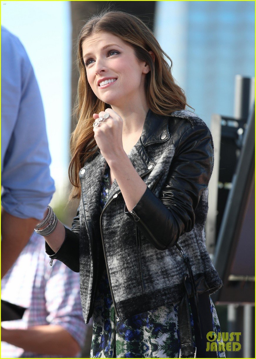 Anna Kendrick's NonSuper Bowl Commercial for Newcastle Beer Makes Us