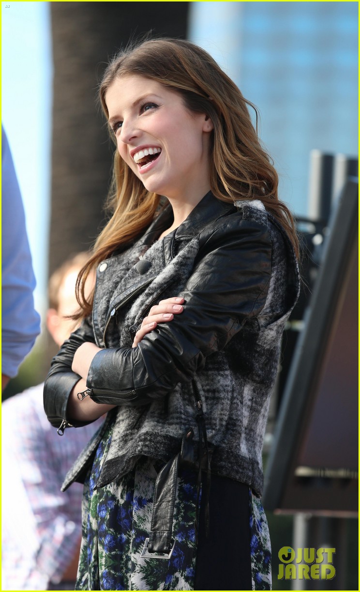 Anna Kendrick's NonSuper Bowl Commercial for Newcastle Beer Makes Us