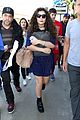 lorde arrives in town for grammy awards 2014 08