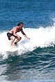 sean penn continues shirtless hawaiian surf session 13