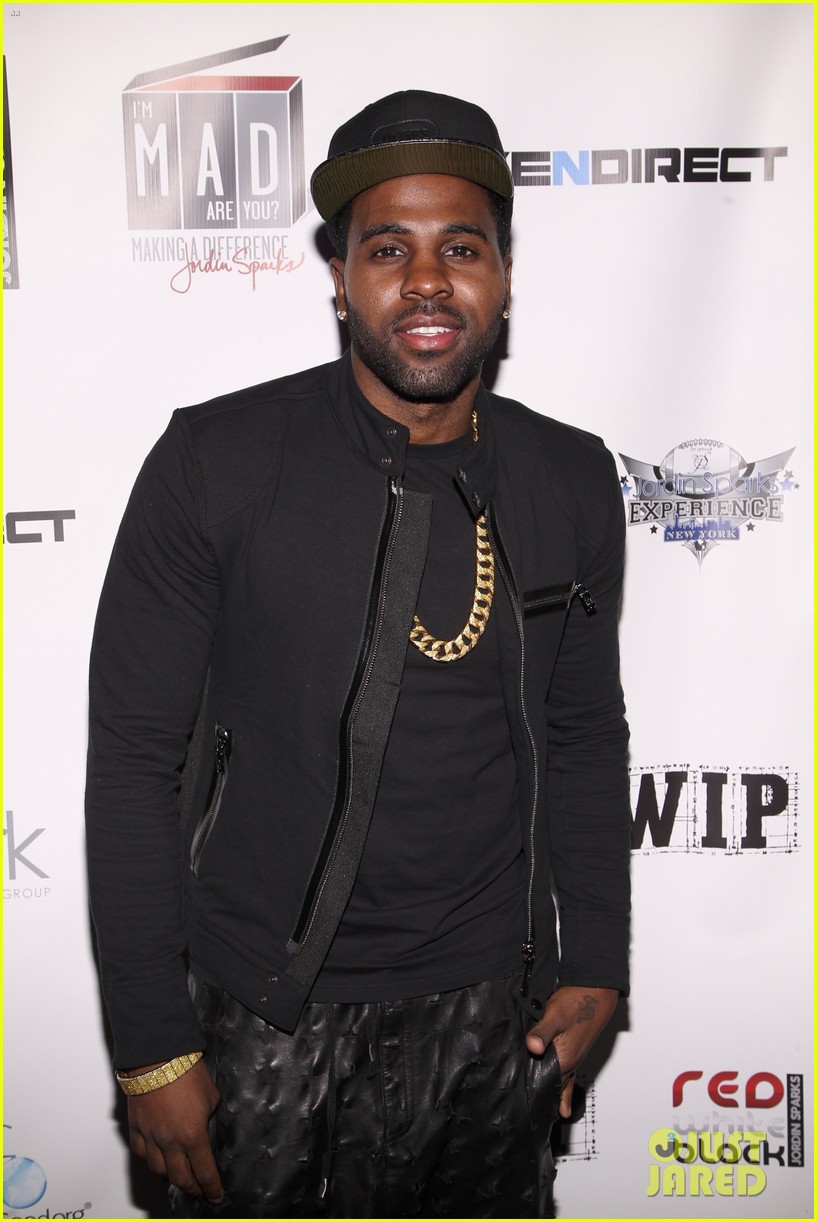 Jordin Sparks & Jason Derulo: Red, White & Black Super Bowl Party