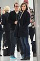 milla jovovich survivor cuts at heathrow airport 01