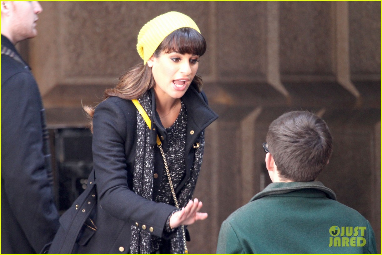 Lea Michele Films 'Glee' New York Scenes with Kevin McHale! Photo