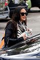 demi moore takes her tiny dog to yoga class 05