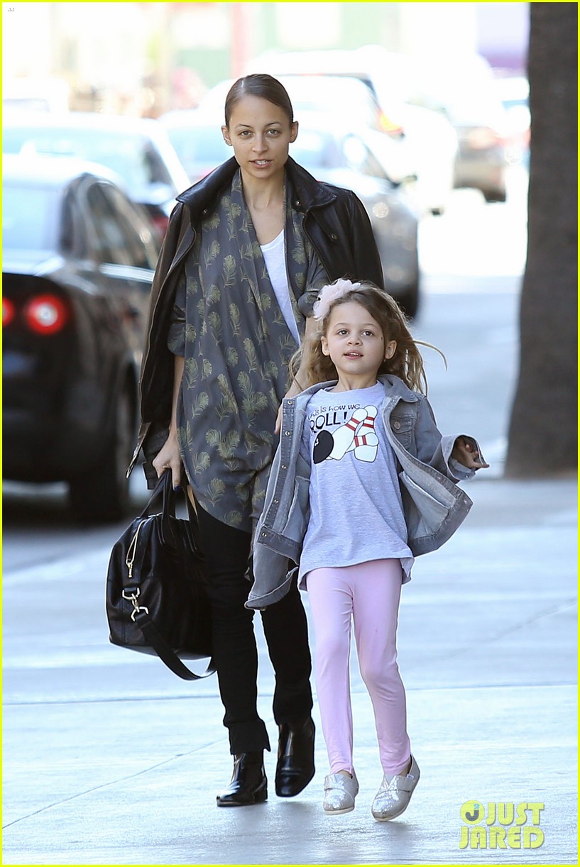 Nicole Richie Birthday Party Fun with Cutie Pie Harlow! Photo 3046765