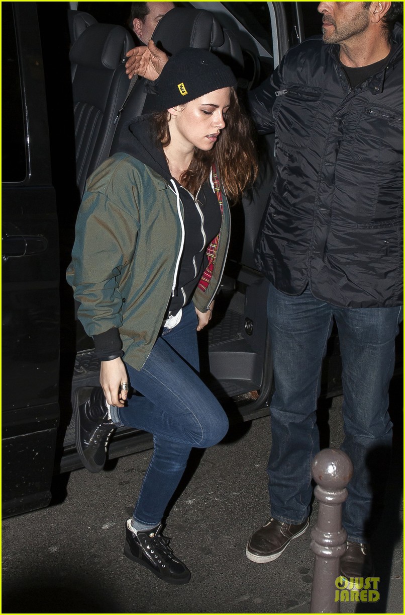 Kristen Stewart I Will Shave & Tattoo My Head Before I Die! Photo