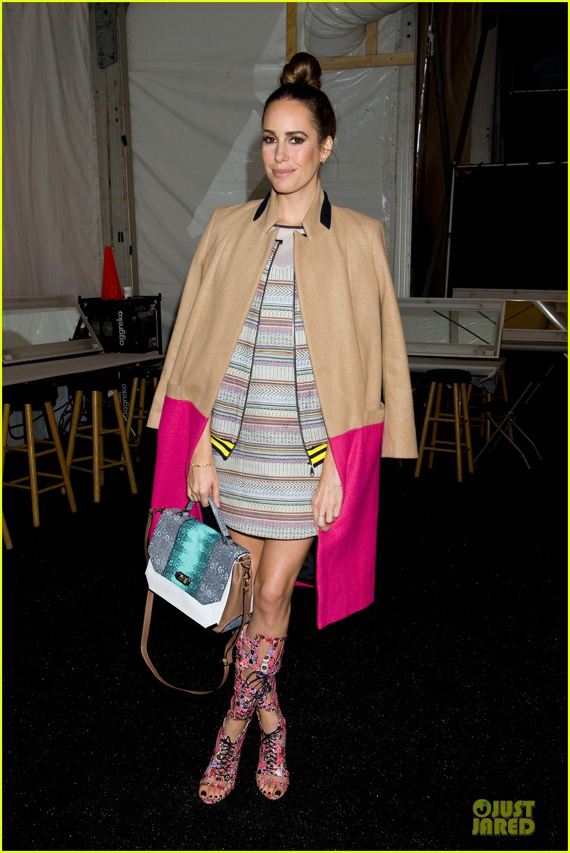 Carrie Underwood & Anna Kendrick: Rebecca Minkoff Fashion Show: Photo
