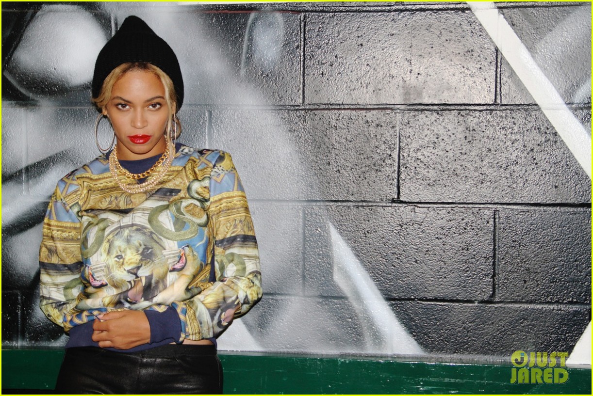 Beyonce Cries on Stage at Final 'Mrs. Carter Tour' Show (Video): Photo ...