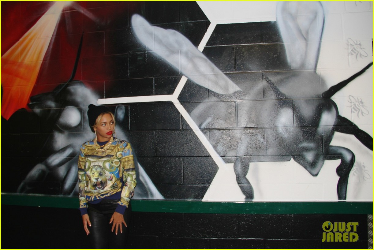 Beyonce Cries on Stage at Final 'Mrs. Carter Tour' Show (Video): Photo ...