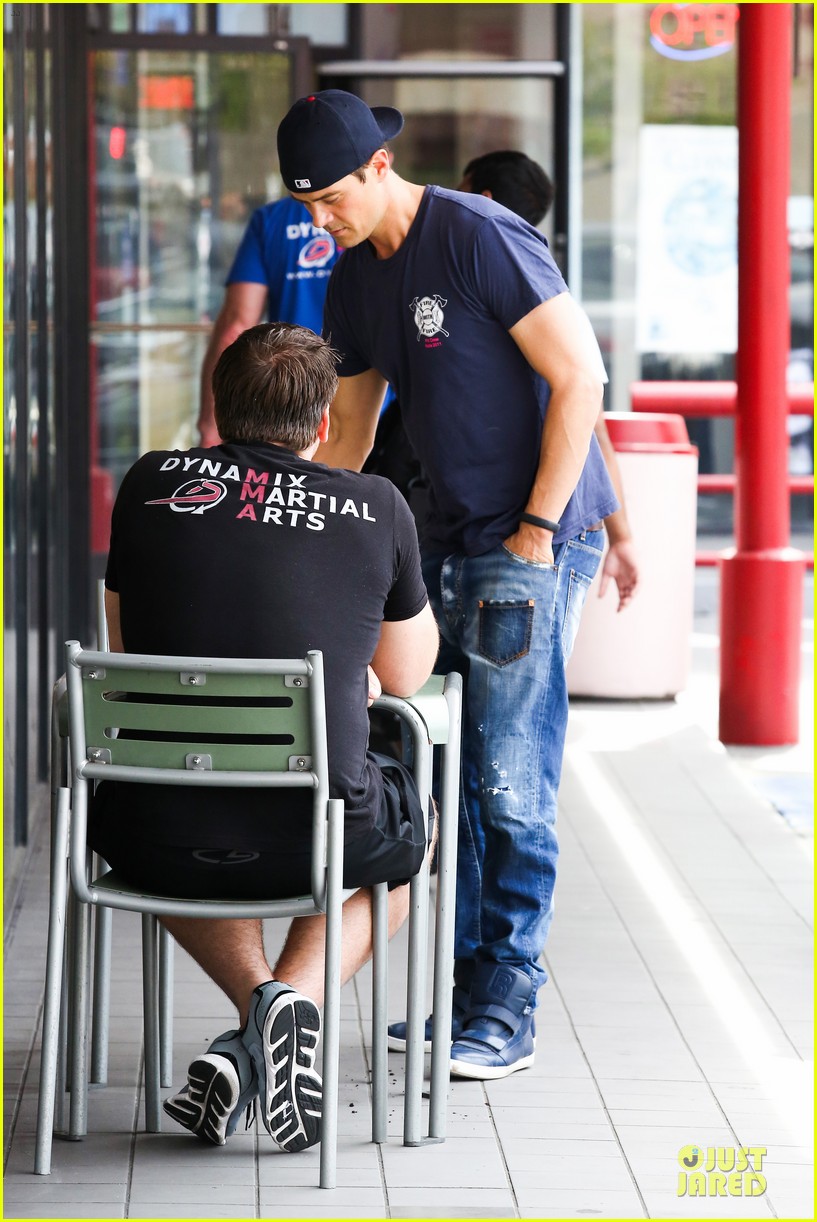 Photo josh duhamel cant get enough of early world 17 Photo 3081875