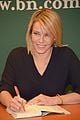 chelsea handler promotes new book on tonight show 09