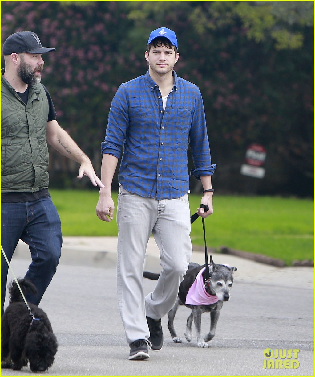 Ashton Kutcher The OneNight Stand Guy is Gross Photo 3067756 Ashton Kutcher Photos Just