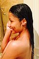 nicki minaj goes topless makeup free in shower selfies 06