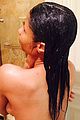 nicki minaj goes topless makeup free in shower selfies 08
