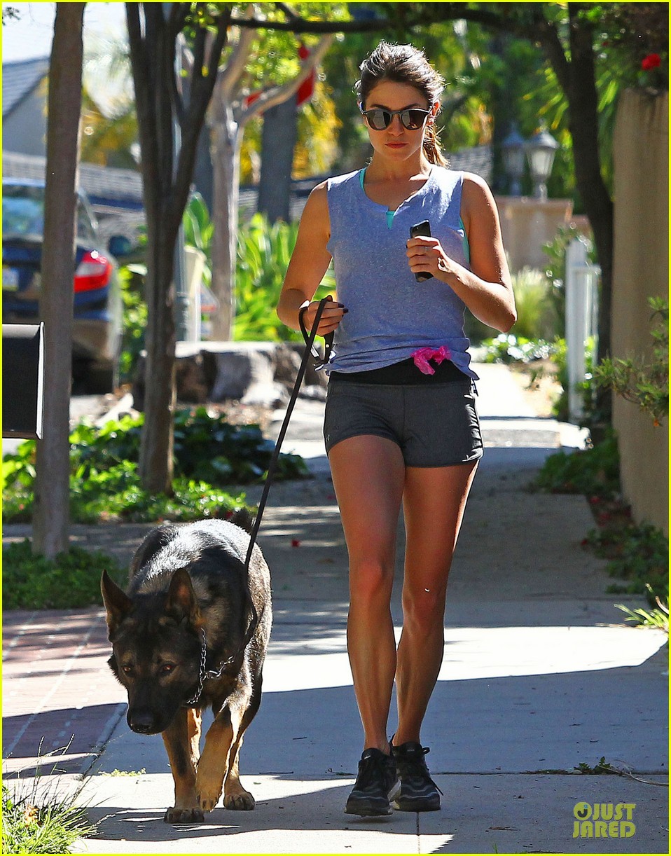 Nikki Reed Steps Out Without Her Wedding Ring During a Jog Photo