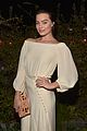margot robbie is all blinged out for carmella dinner 02