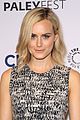 taylor schilling laura prepon orange is the new black paleyfest 22