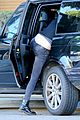 ireland baldwin goes without makeup while running errands 07