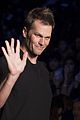 gisele bundchen cheered by tom brady at colcci fashion show 11