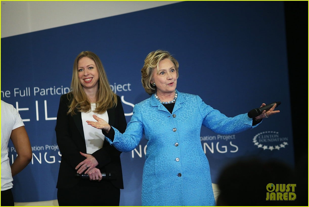 Pregnant Chelsea Clinton Hits Red Carpet After Her Big News! Photo