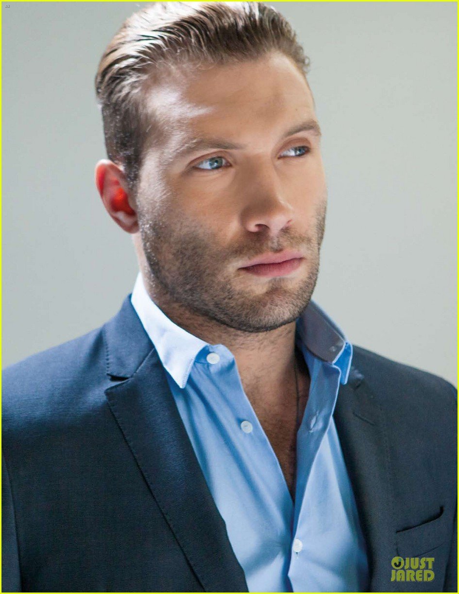 Jai Courtney Is 'Da Man' with Music Talents Find Out What He Can Play