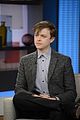 dane dehaan cried after eating a burger find out why 05