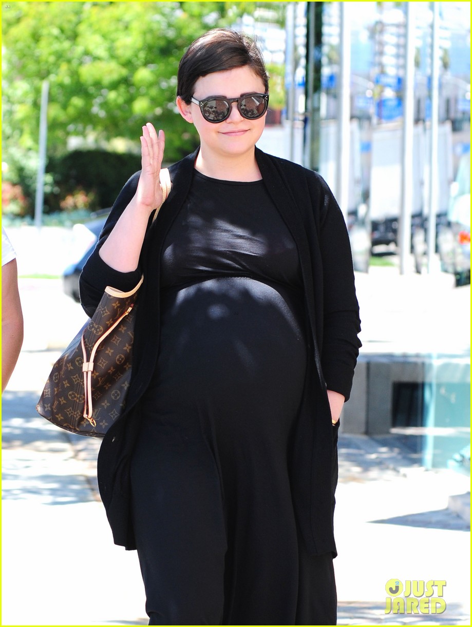 Ginnifer Goodwin Shares Incredible Story from Her Wedding! Photo 3102087 Ginnifer Goodwin