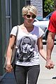 julianne hough doesnt shy away love for boyfriend brooks laich 02
