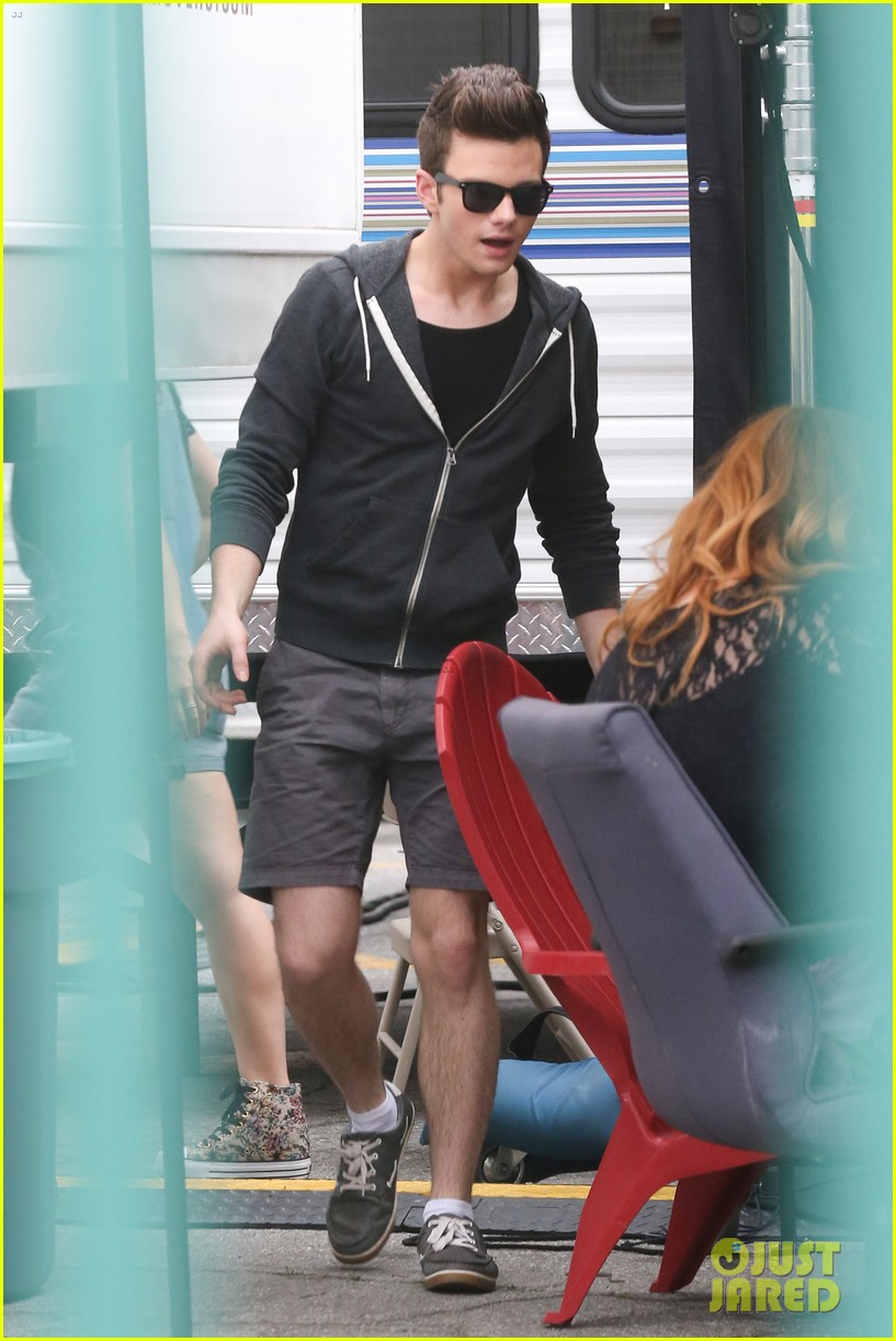 Lea Michele Lives Her Dream & Performs 'Funny Girl' On Stage Photo