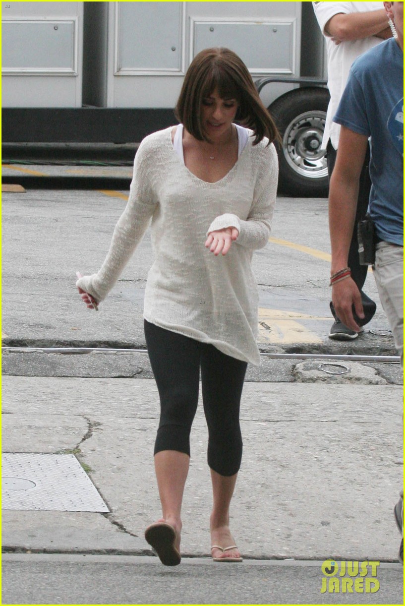 Lea Michele Lives Her Dream & Performs 'Funny Girl' On Stage Photo