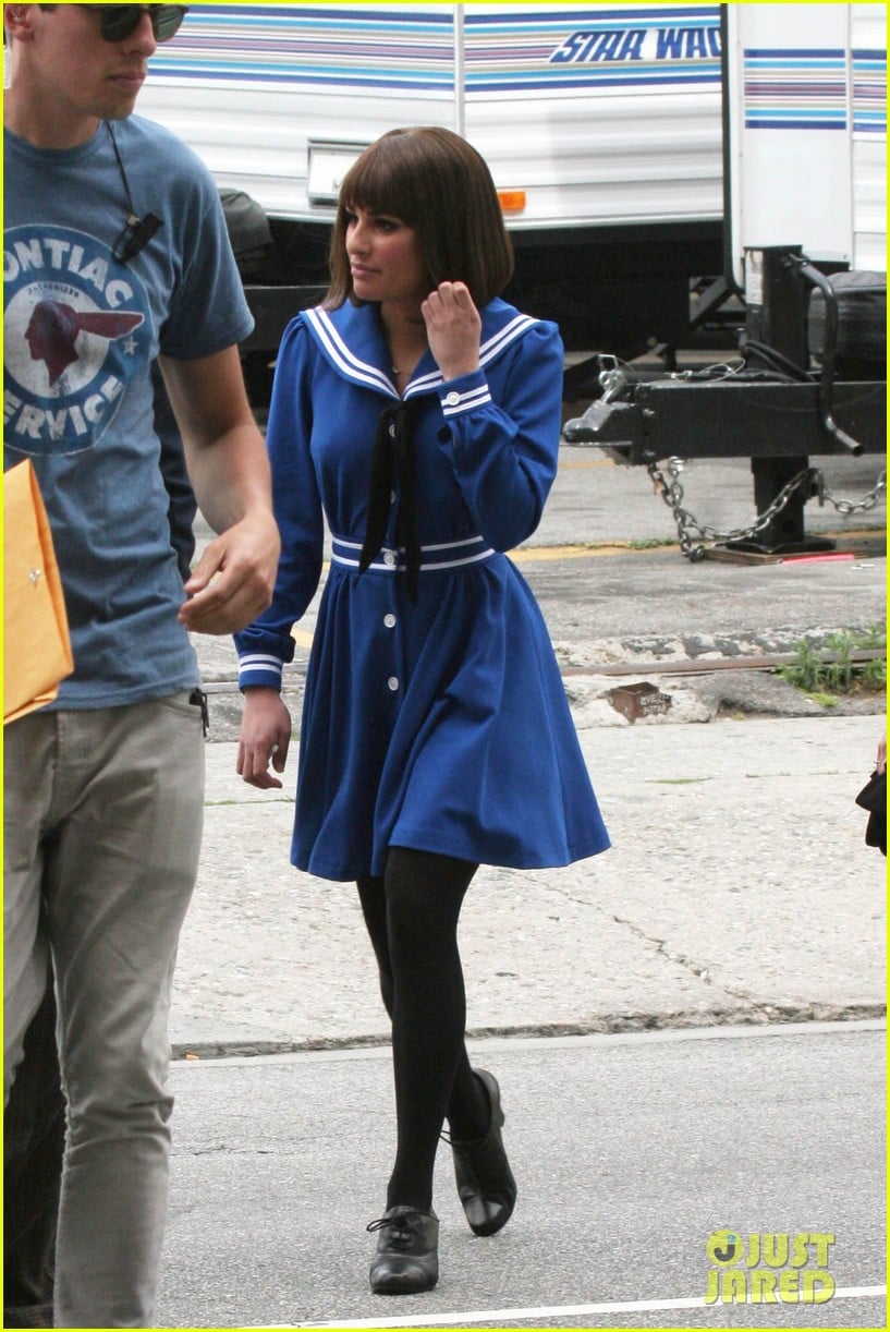 Lea Michele Lives Her Dream & Performs 'Funny Girl' On Stage Photo