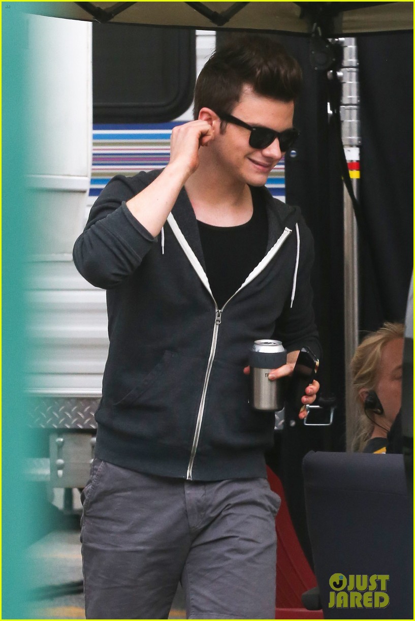 Lea Michele Lives Her Dream & Performs 'Funny Girl' On Stage Photo