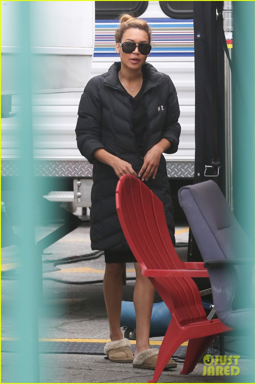 Lea Michele Lives Her Dream & Performs 'Funny Girl' On Stage Photo