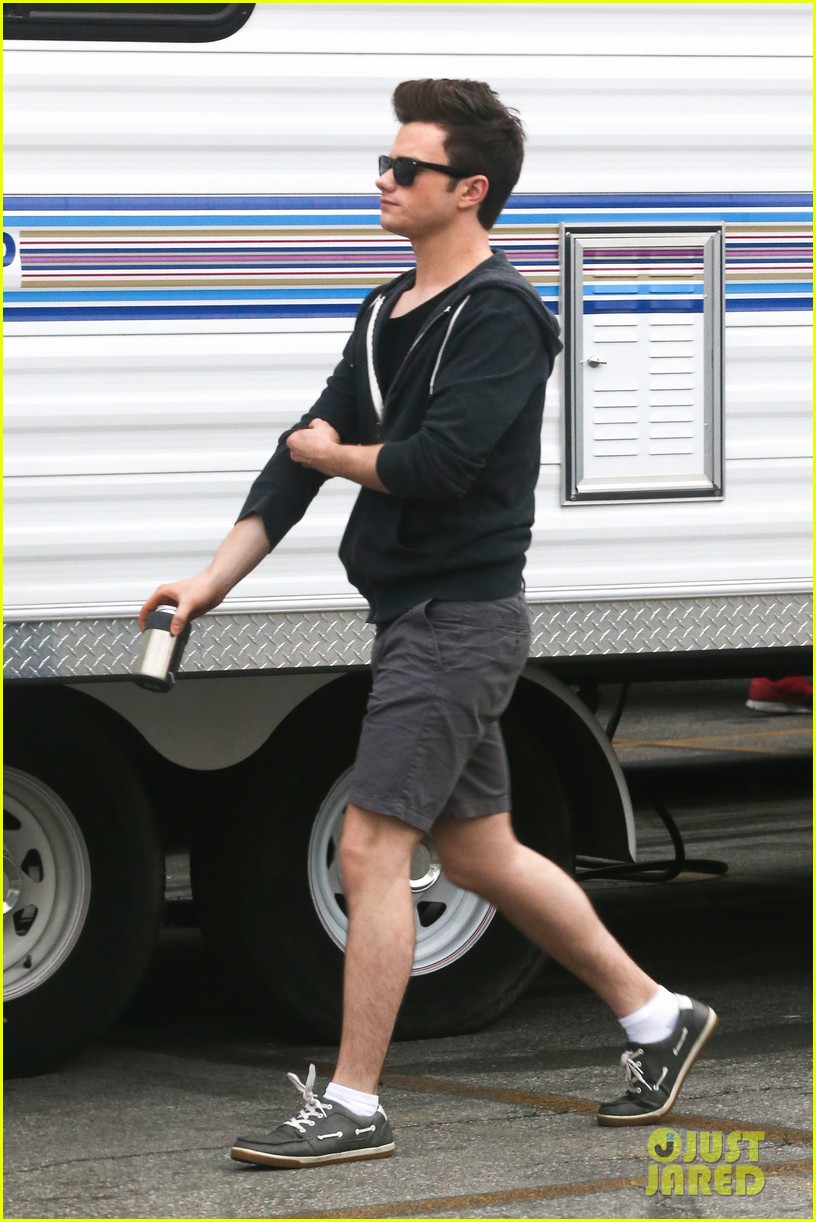 Lea Michele Lives Her Dream & Performs 'Funny Girl' On Stage Photo