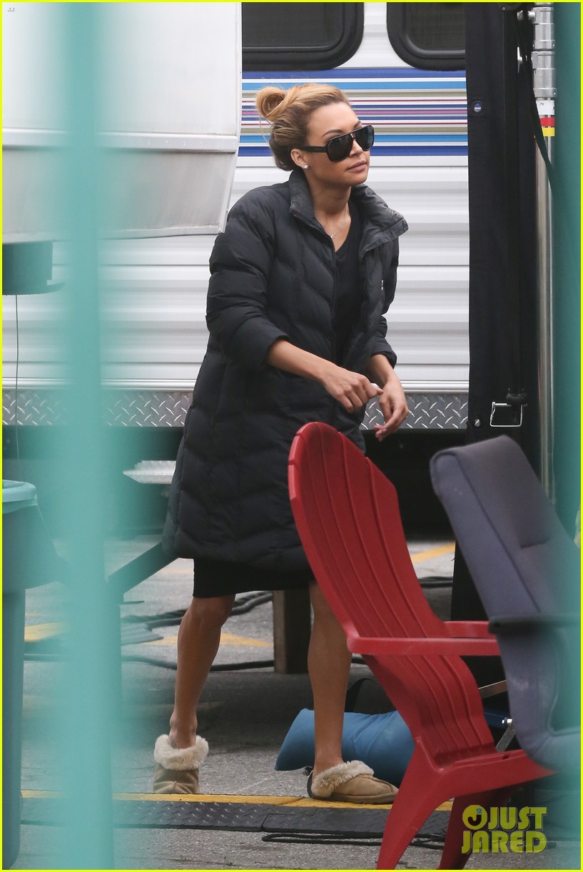 Lea Michele Lives Her Dream & Performs 'Funny Girl' On Stage Photo